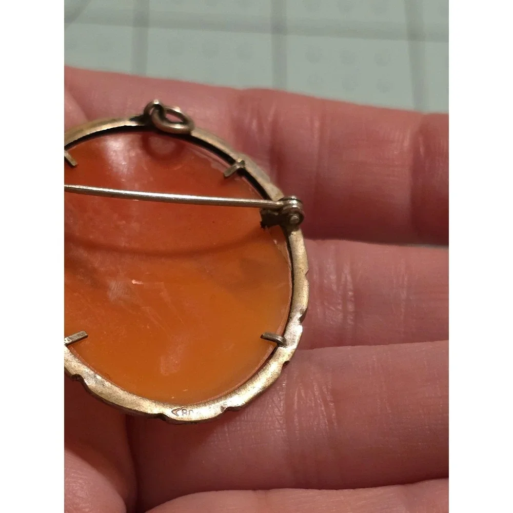 Vintage 800 Silver‎ Carnelian Shell Cameo Brooch Pendant Marcasite Scalloped